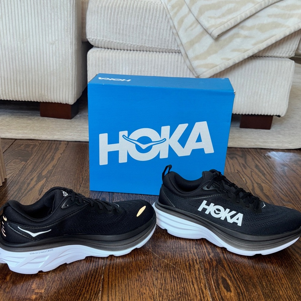 Hoka Black and White women Running Shoes